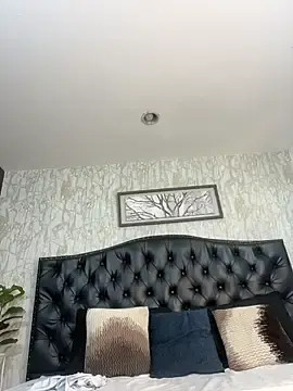 Stripchat Watch Live Sex Cams of Lander_Cruz