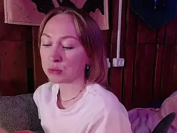 Stripchat Free Live Porn of Mimi-Deep