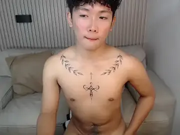 Stripchat Free Porn Cam of XtraHot_Alex