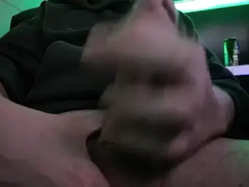 Stripchat Adult Webcam of GreenSmokey