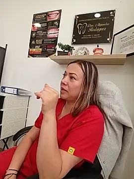 Stripchat Live Porn of _Dentist-Madisson_04