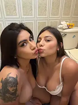 Stripchat Live Sex of clarachanelricek