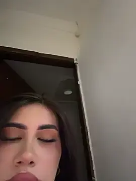 Stripchat Sex Cam of clarachanelricek