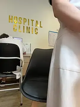 Stripchat Sex Cam of secretly_masturbating