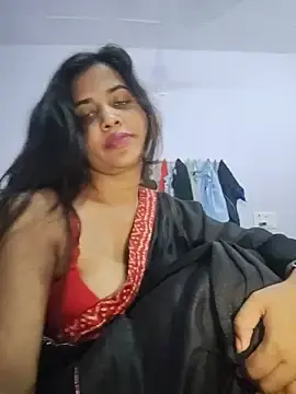 Stripchat Free Porn Cam of cute_radhikaa