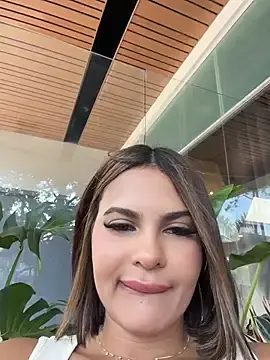 Stripchat Free Porn Cam of Irina_Velvett