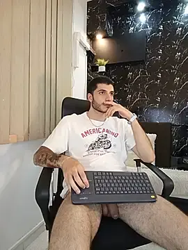 Stripchat Watch Live Sex Cams of Rafael_Mendezz