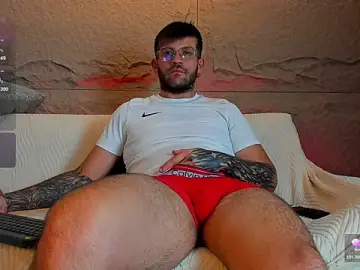 Stripchat Nude Webcam of jonathan_rivers
