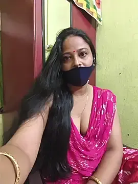 Stripchat Free Live Porn of kashish_bhabhi