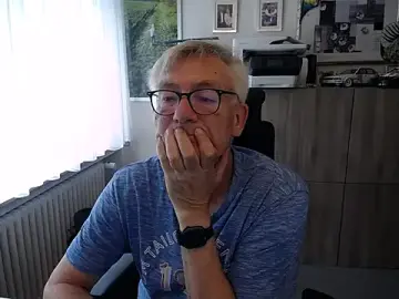Stripchat Best Webcam of randyandy67