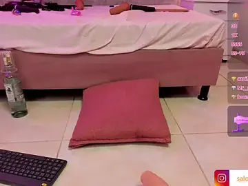 Stripchat Nude Webcam of SalomeSimonz