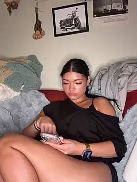 Stripchat Free Porn Cam of ellianajean