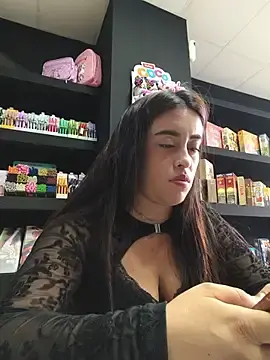Stripchat Free Porn Cam of MissNyraSecret