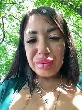 Stripchat Free Porn Cam of RuslanaXX
