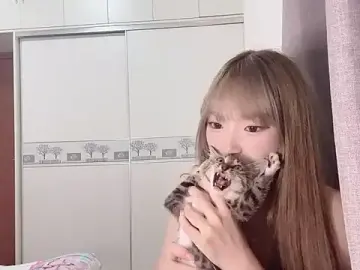 Stripchat Nude Webcam of momo-9999