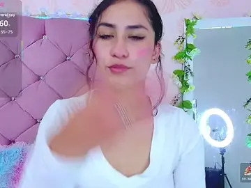 Stripchat Live Sex Cam of kity_x