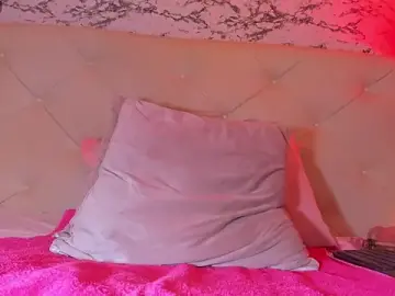 Stripchat Free Live Porn of Lili__taylor