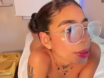 Stripchat Watch Live Sex Cams of Scarlet_Vixen_