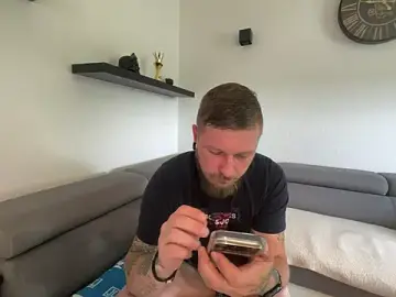 Stripchat Live Sex of BonnyundClyde19