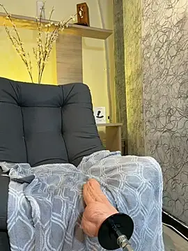 Stripchat Sex Cam of EdwardRoss_