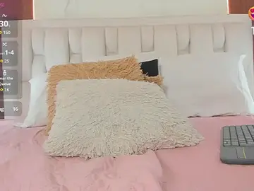 Stripchat Best live sex cam show of Mia_brunette26