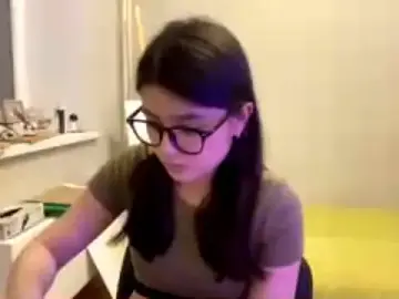Stripchat Live Sex Cam of SaintMari