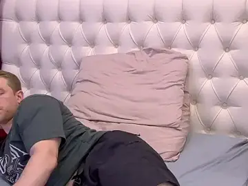 Stripchat Watch Live Sex Cams of EthanPinkman