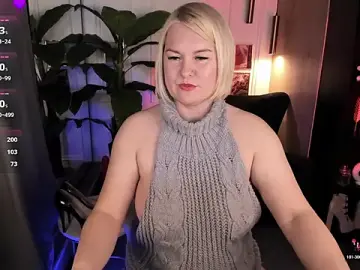 Stripchat Nude Webcam of YolandaKiss