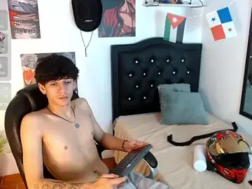 Stripchat Best Webcam of AmethystShadow17