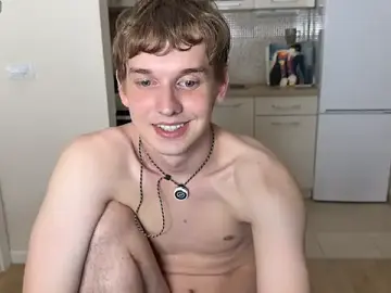 Stripchat Adult Webcam of Friday_gay_dude