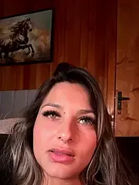 Stripchat Sex Cam of AliceStone19