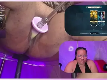 Stripchat Watch Live Sex Cams of MhiaRey