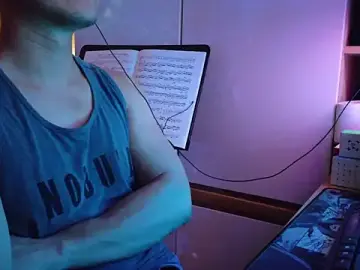 Stripchat Free Live Porn of OnlyMan90