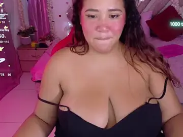 Stripchat Free Porn Cam of mafe_flor