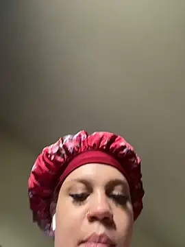 Stripchat Free Live Porn of QueenNuttCollector