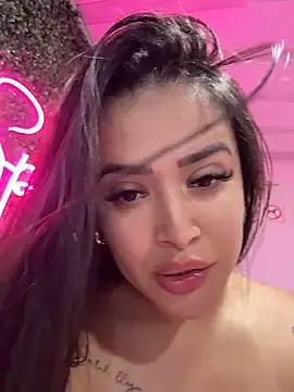 Stripchat Best Webcam of Sara_fun