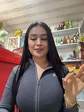 Stripchat Best Webcam of Sara_fun