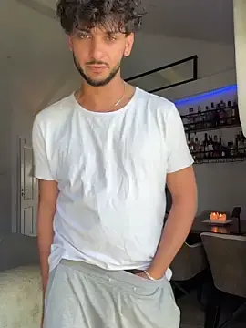 Stripchat Free Live Porn of Gipsyboysteve