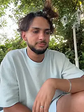 Stripchat Sex Cam of Gipsyboysteve