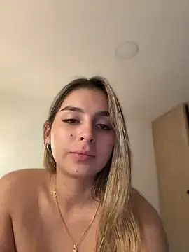 Stripchat Watch Live Sex Cams of oriana_zoeee