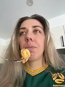 Stripchat Adult Webcam of Aussielulu