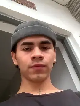 Stripchat Sex Cam of Mao_mdn