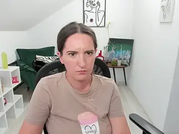 Stripchat Sex Cam of ChloeHottyX