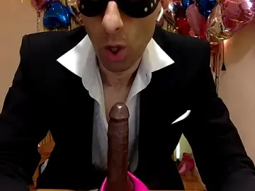 Stripchat Watch Live Sex Cams of HandsomeAlfie