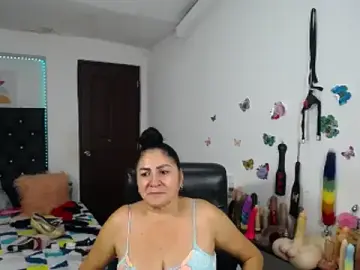 Stripchat Best live sex cam show of mature_bigboobs10