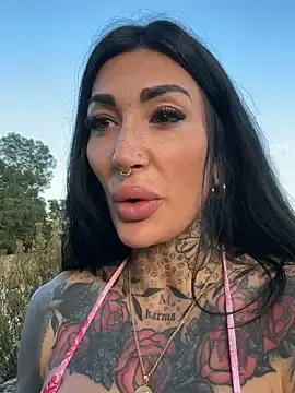 Stripchat Best Webcam of mireiavegaa