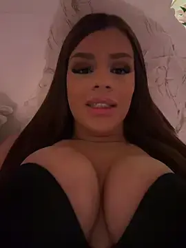 Stripchat Sex Chat of BellaaVixen