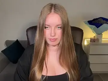 Stripchat Sex Cam of EvaMaddison