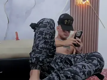 Stripchat Watch Live Sex Cams of STEVEN_OS