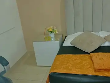 Stripchat Watch Live Sex Cams of Charlotte_Olsen_